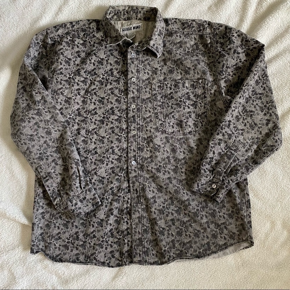 Global Mind Vintage Textured long sleeve button up size large mens​​​​​
